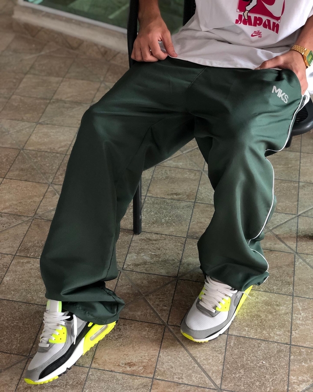 Calça tactel verde 2025