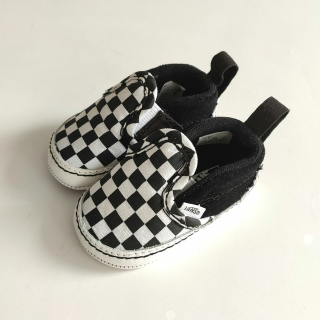 PANCHAS VANS TALLE AR 15 CUADROS NEGRO Y BLANCO NUEVO