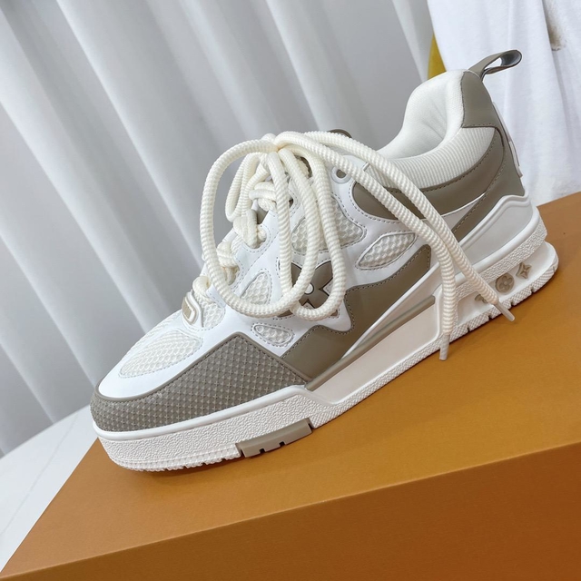 Tenis louis hot sale vuitton