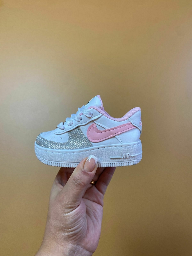 Tenis nike rosa bebe hot sale lançamento