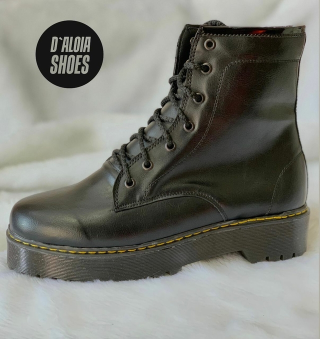 Borcegos outlet rockeros mujer