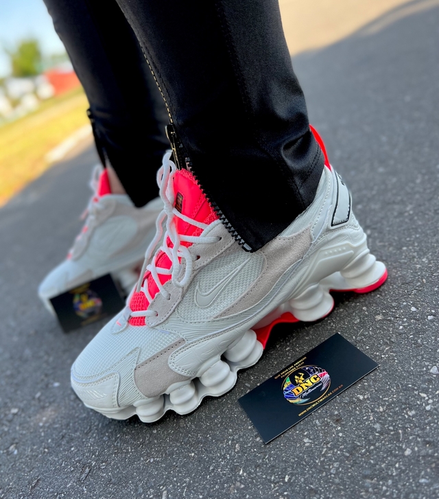 NIKE SHOX TLX 12 MOLAS 2021 BRANCO ROSA LIMITADO