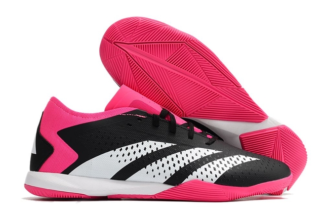 Chuteira Adidas Predator 23 4 Preto e Rosa Futsal