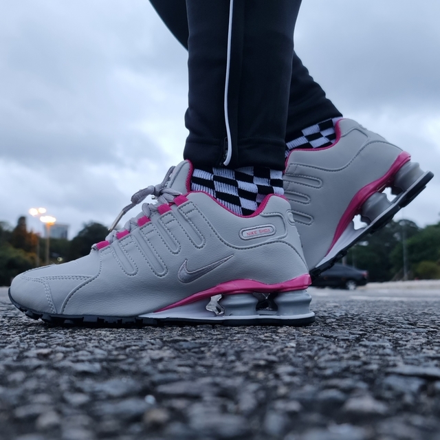 Nike Shox Nz 4 Molas Cinza c/ Rosa - Cw Store