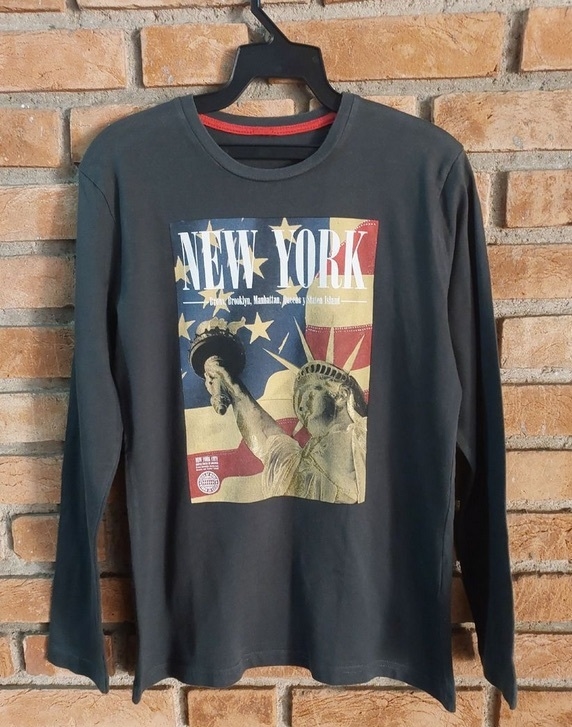 Camiseta new online york zara