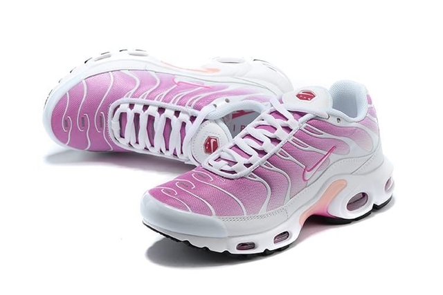 Air Max Plus 1