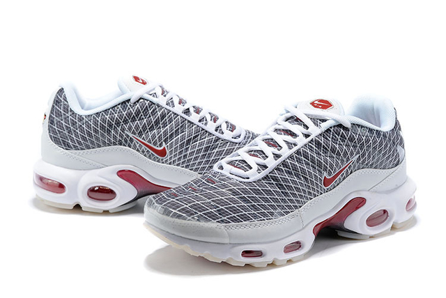 Nike air max hotsell plus og grey