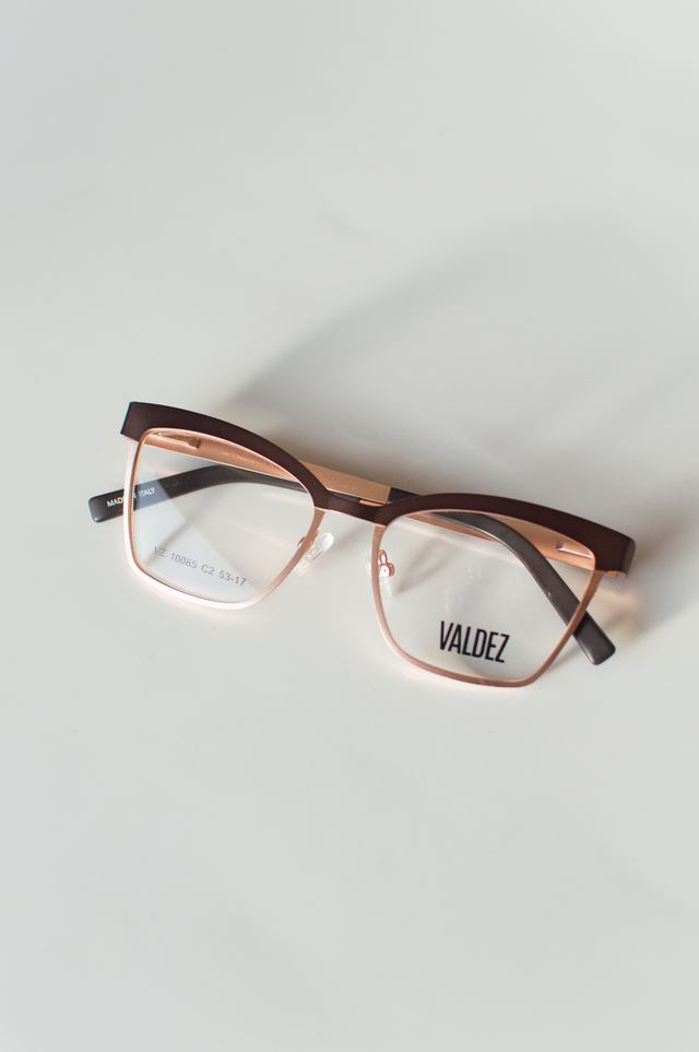 VALDEZ ANTEOJOS