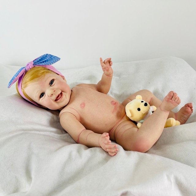 BEBÊ REBORN MENINA GABRIELLE MEGA REALISTA EXCLUSIVA TODA EM SILICONE -  Maternidade Mundo Baby Reborn