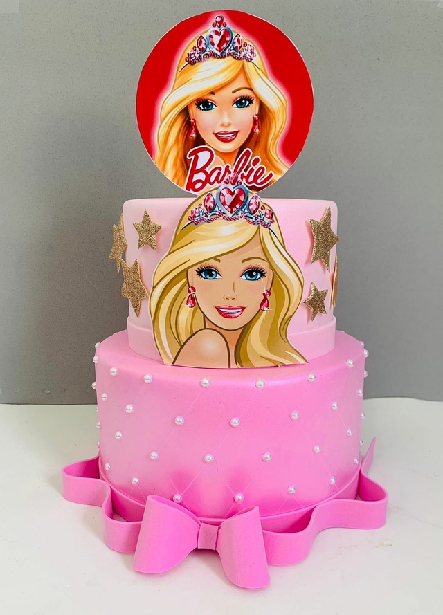 bolo de dois andares barbie