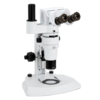 ESTEREOMICROSCÓPIO TRINOCULAR COM "ZOOM" AUMENTO 256X, TUBO ERGONÔMICO COM ÂNGULO DE INCLINAÇÃO AJUSTÁVEL ENTRE 5º E 35º, ÓTICA PARALELA INFINITA, ILUMINAÇÃO DUPLA "LED" DIASCÓPICA E EPISCÓPICA - MODELO: SZ808E-TRI-256X