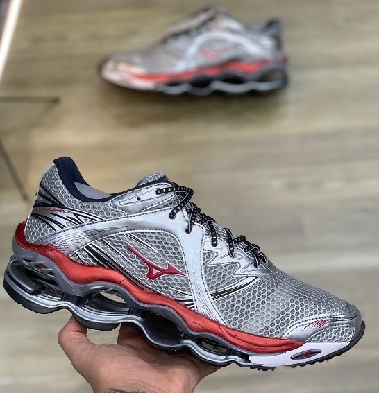 Tenis Mizuno Prophecy1 Prata com Vermelho Suno Shop8