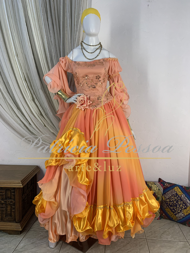 Comprar roupa hot sale cigana