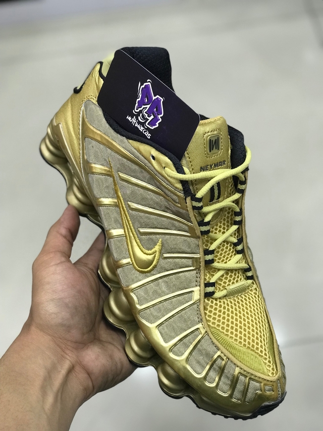 nike shox tl 12 molas dourado neymar - PR multimarcas