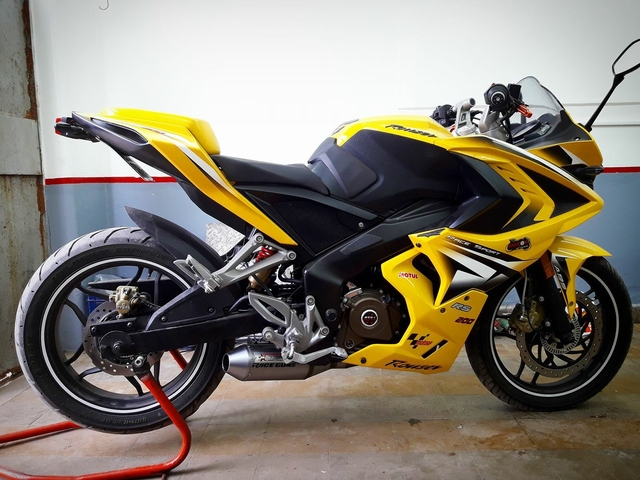 Rouser ns 200 deals
