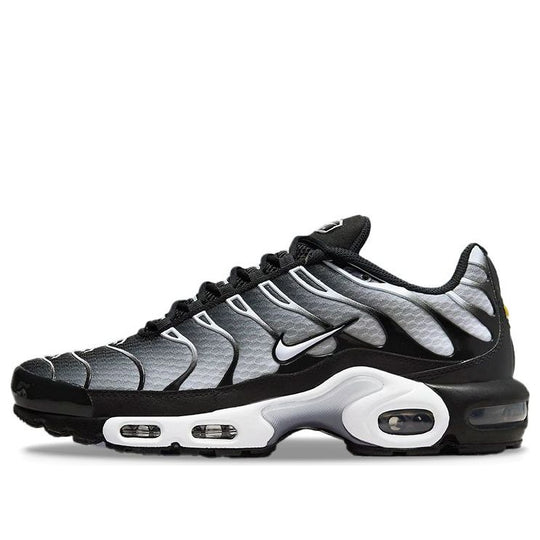 Tênis Nike Air Max Plus 'Black Metallic Silver'