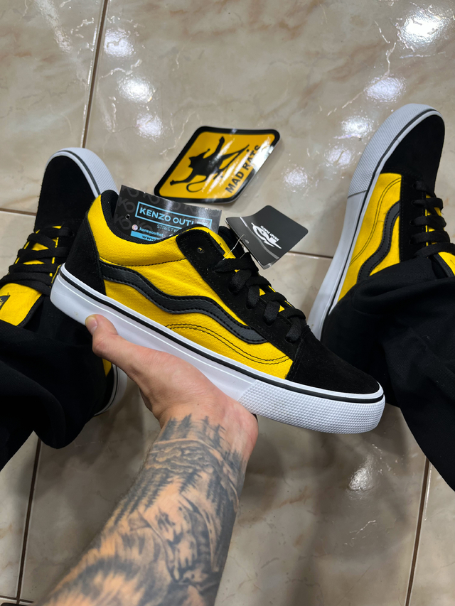 Mad Rats Old School Preto com Amarelo