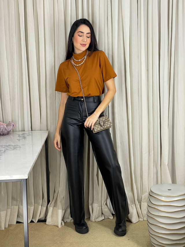 Calça de hotsell couro comprar