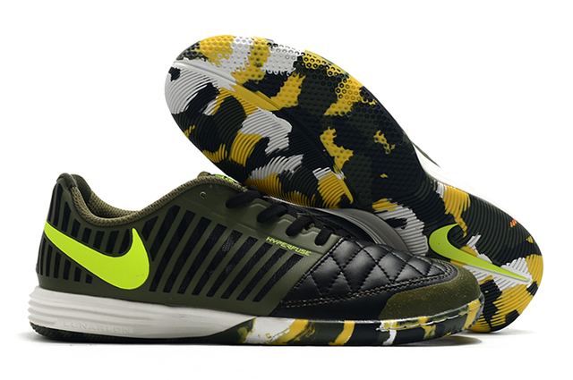 Nike lunargato ii in hotsell