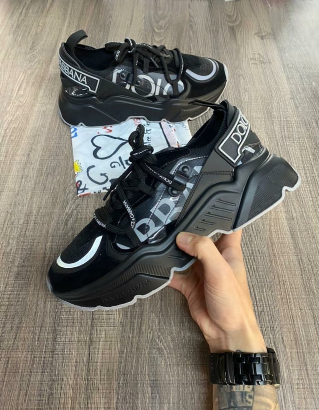 Novo tenis dolce best sale gabbana