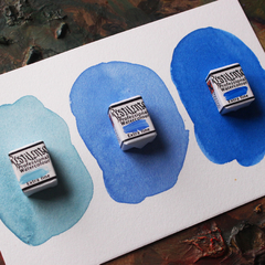 Trio de aquarelas azuis (aquarelas de linha profissional)