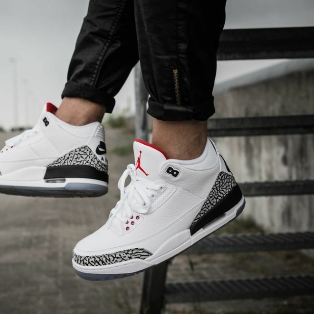 Jordan 3 free throw line on feet hot sale