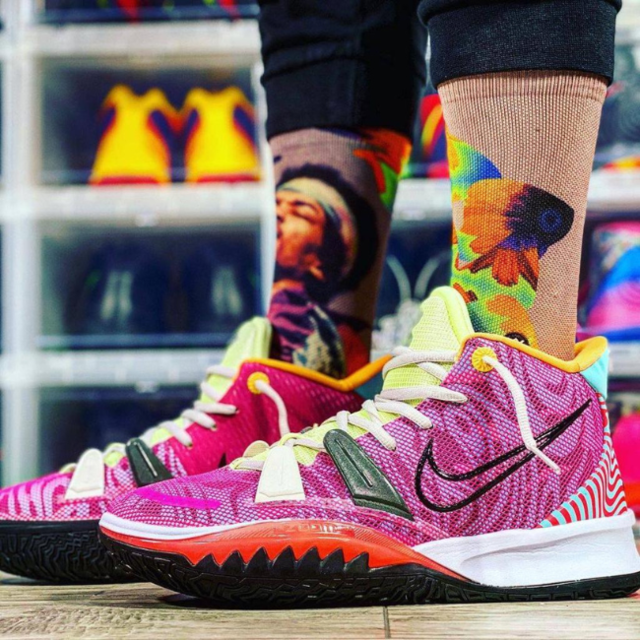 Kyrie outlet sales