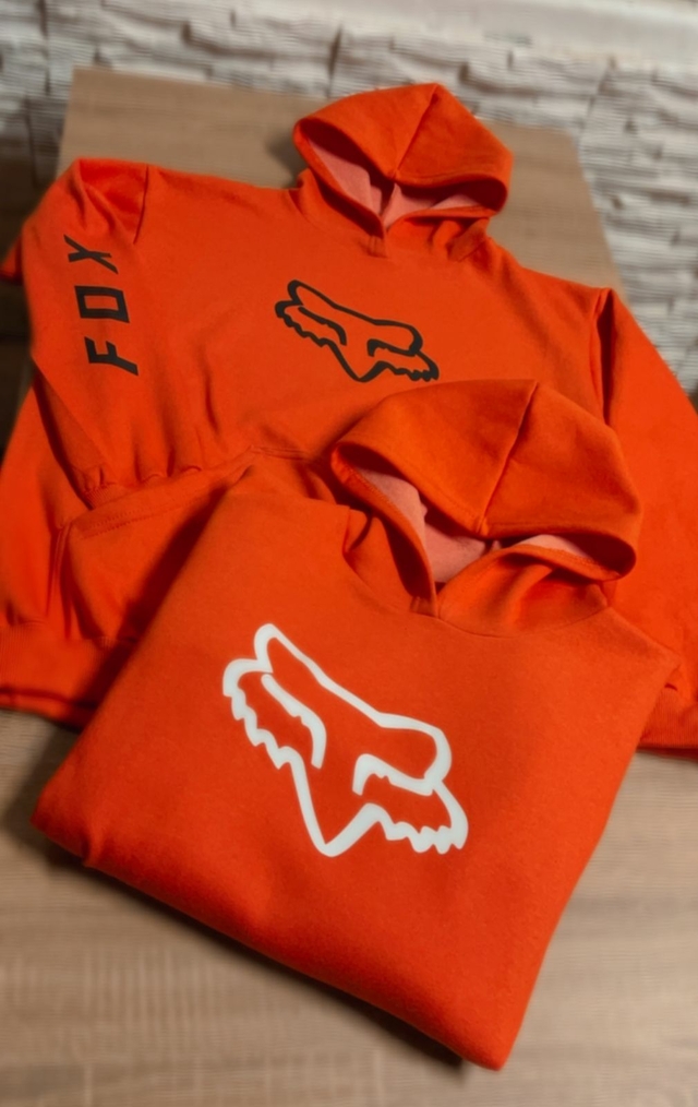Buzo Naranja Fox Logo Negro