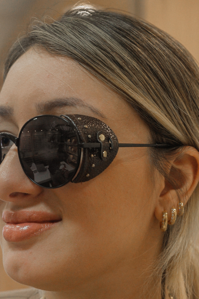 Óculos de sol lateral em couro - Proteção UV400