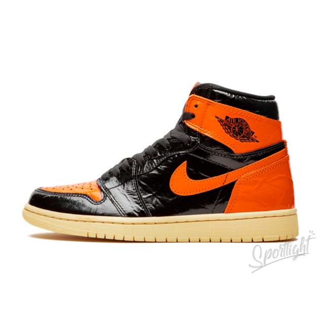 Jordan 1s hotsell shattered backboard