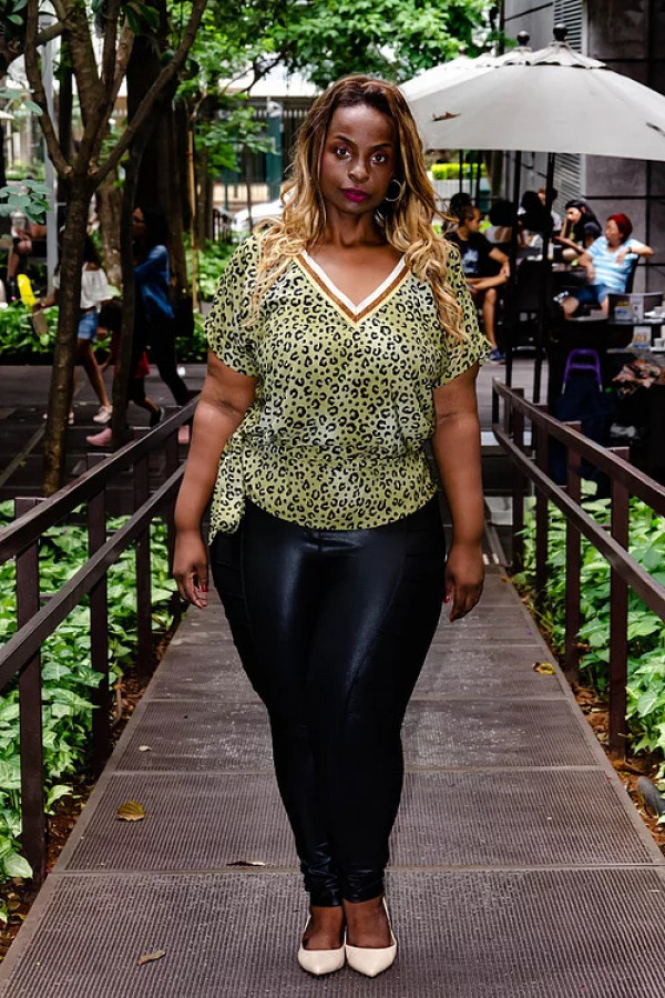BLUSA ANIMAL PRINT VERDE