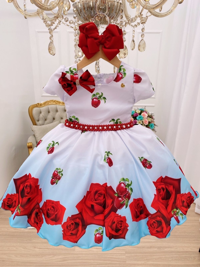 Vestido infantil com listras brancas e flores vermelhas