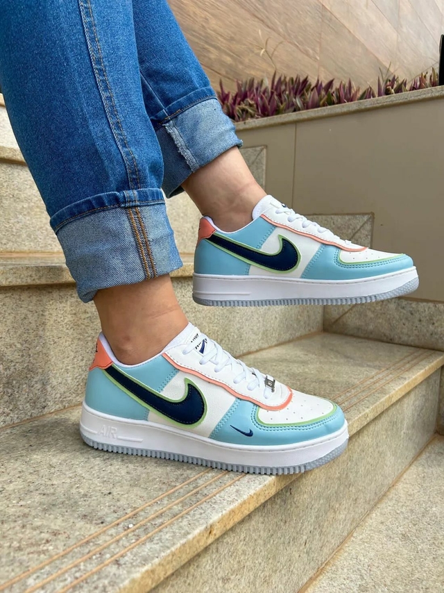 Nike air force one 2025 with strap