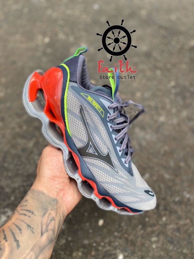 Mizuno prophecy 11 cinza vermelho