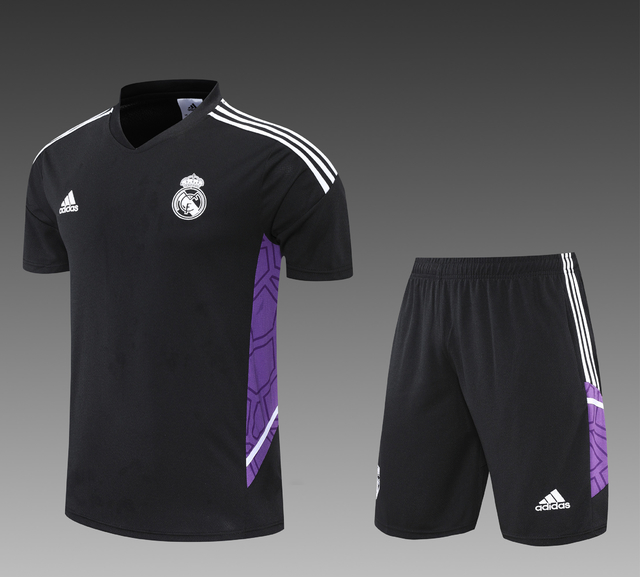 Camisa e Short – Real Madrid - Preta – Treino – 22/23