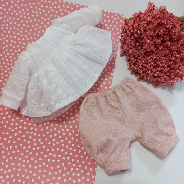 Roupa de boneca Russa - Conjunto Vestido Rose - Cor Rose - Boneca de pano -  roupa.