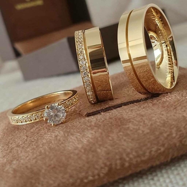 Alianças de Casamento e Noivado em Ouro 6mm Athenas e Anel Solitário Saron.  CGarantia vitalícia, garantia do diamante. SEDEX grátis para todo Brasil.