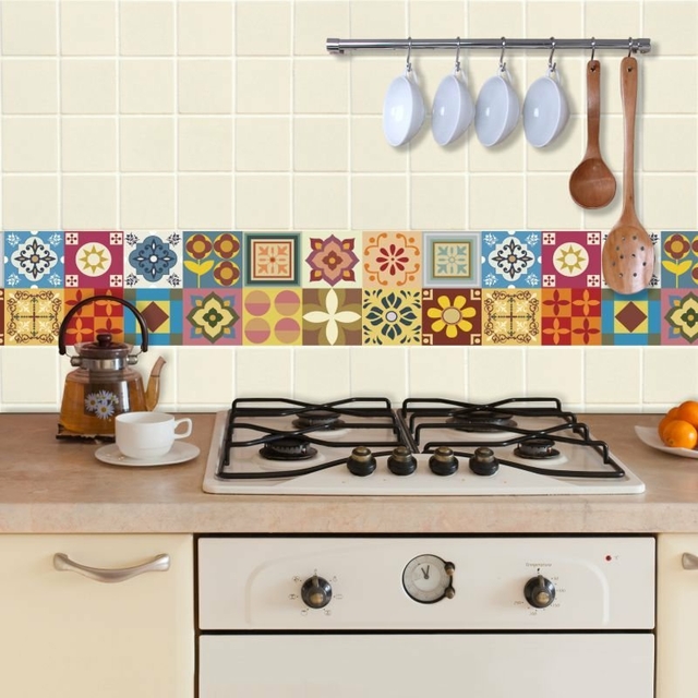 Faixa Decorativa para Cozinha Geométrico Colorido, confira!