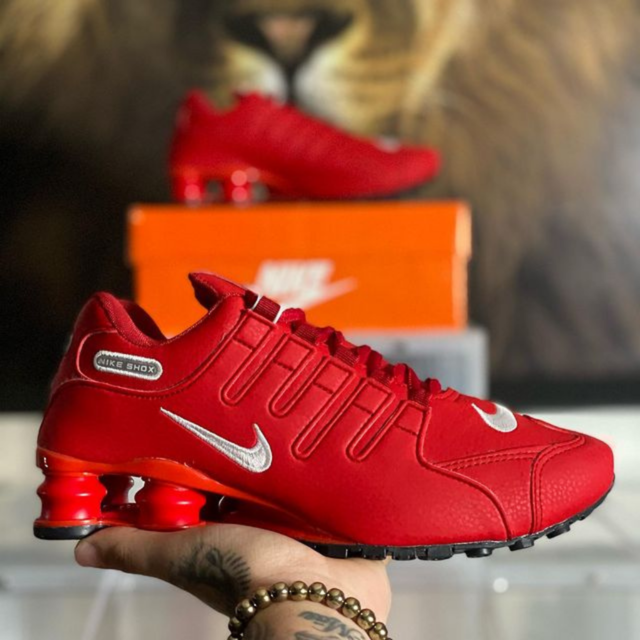 Nike shox nz uomo rosso hotsell