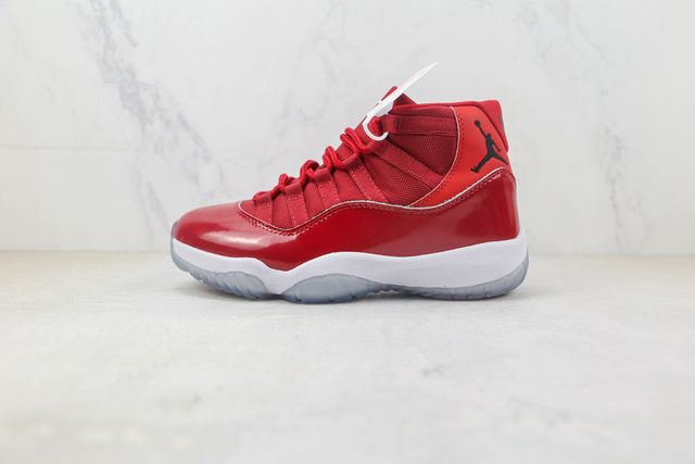 Air Jordan 11 Retro