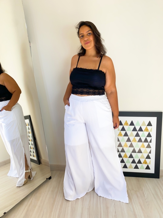 Calça Pantalona com Fenda Lateral Branca Plus Size