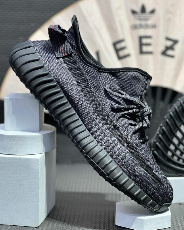 ADIDAS YEEZY 350 V2 - PRETO - Comprar em RL STORE