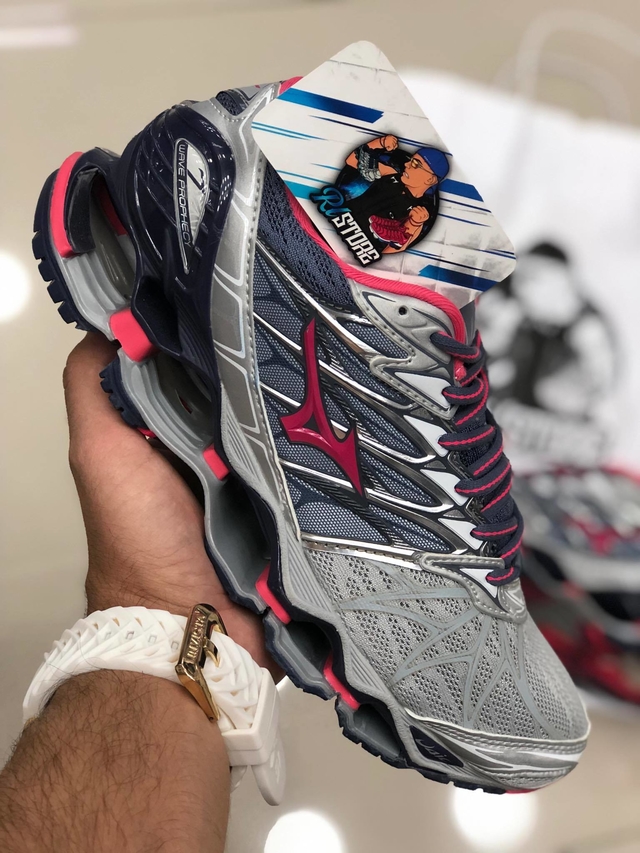 Pro 7 sale mizuno