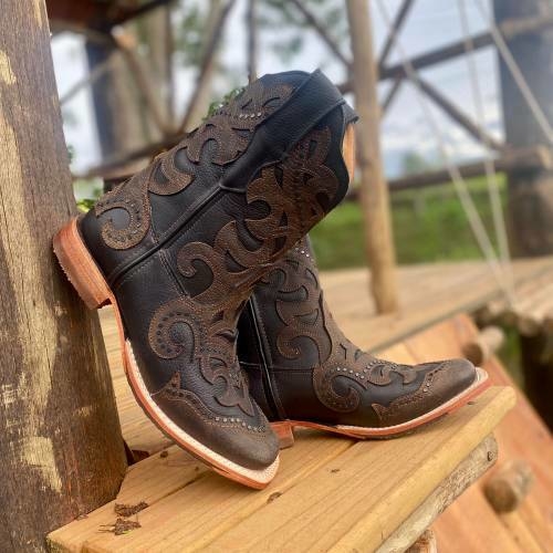 Botas goyazes cano curto 2025