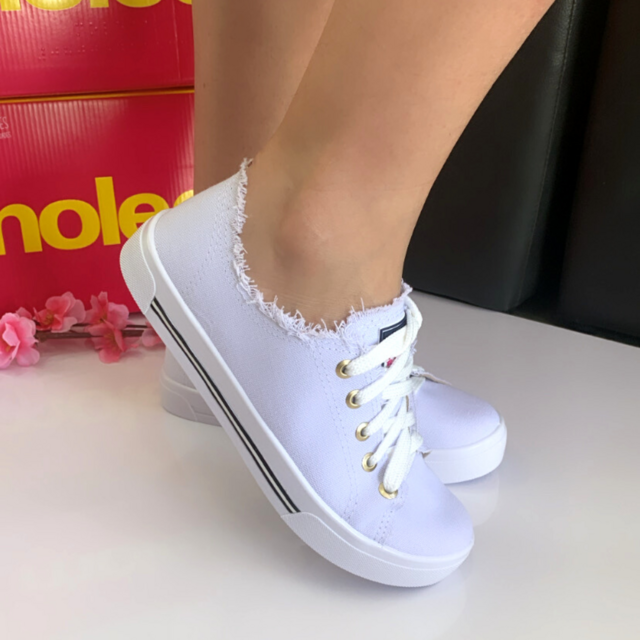 Tenis feminino da moleca 2025