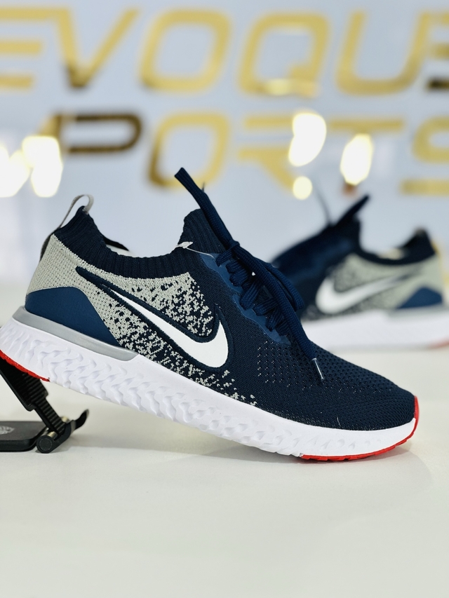 Nike epic store fly