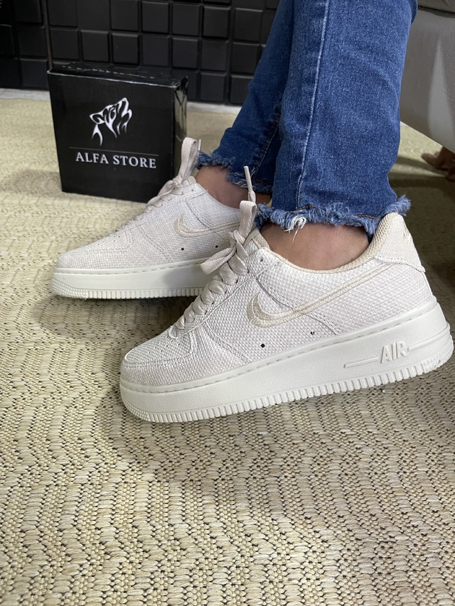 Nike air force 1 low store with jeans