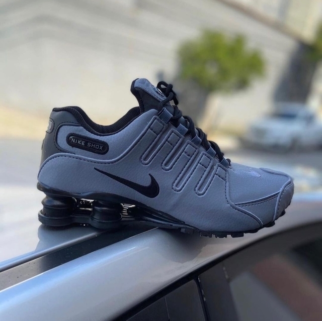 NIKE SHOX NZ 4 MOLAS PRETO C/ CINZA - Dk Store