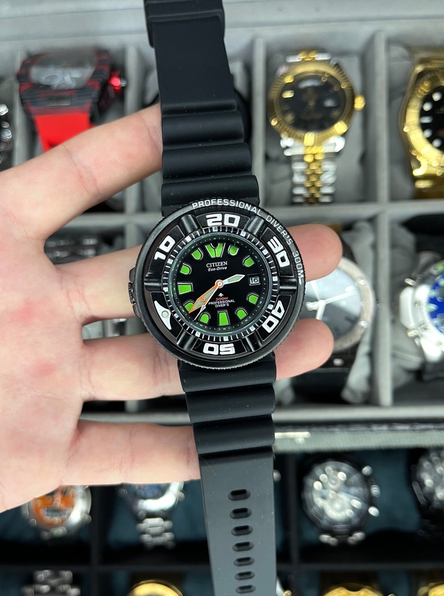 CITIZEN AQUALAND ECO ZILLA PRETO 45MM A PROVA D GUA