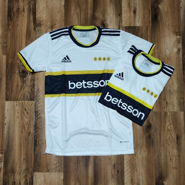 Remera de boca blanca hotsell